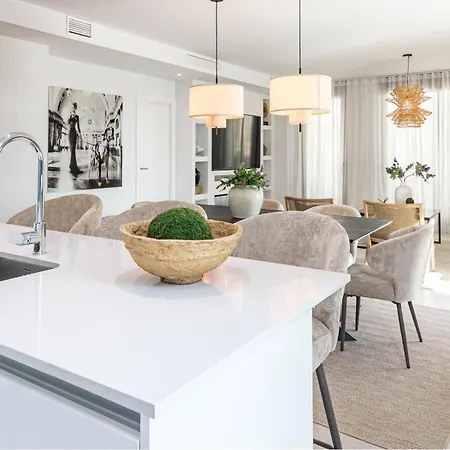 Daire Lmea20a - Luxury - Pool View & Walk To Estepona