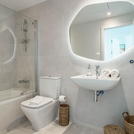 Lmea20a - Luxury - Pool View & Walk To Apartment Estepona