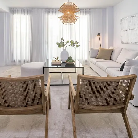 Apartment Lmea20a - Luxury - Pool View & Walk To Estepona