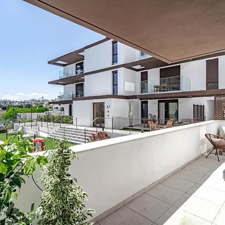Lmea20a - Luxury - Pool View & Walk To Apartment